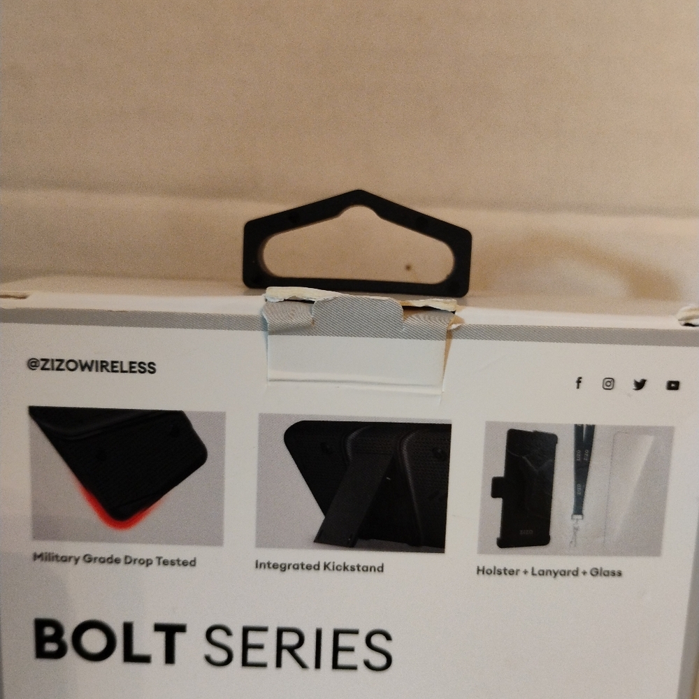 Zizo Bolt Series IPhone XR Case/w kickstand Holster Lanyard - Picture 12 of 13